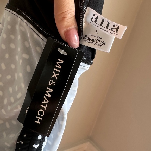 3/$20💥 a.n.a. Tankini Swimsuit Top Padded Polka Dot Tummy Control NWT - Picture 12 of 14